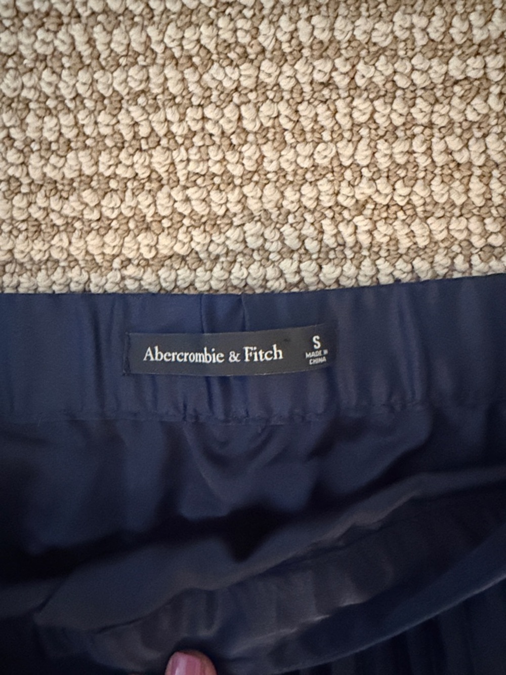 Abercrombie Navy Pleated Maxi Skirt - Picture 2 of 2